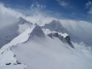 Salita con ciaspole alla Cima di Val Loga 3003 m il 25 aprile 2009 - FOTOGALLERY